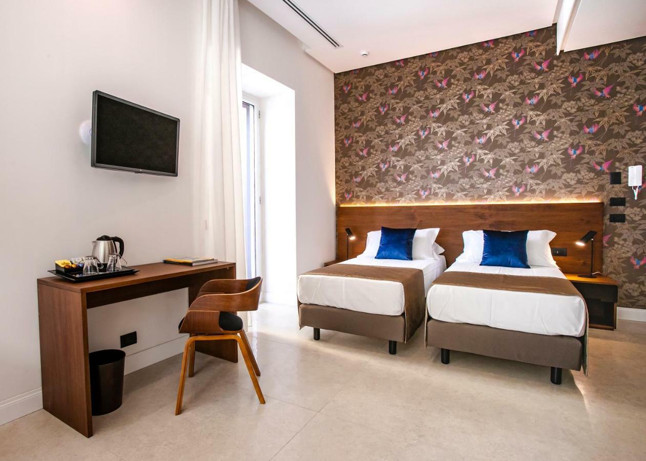 Palazzo Sovrana Serviced Luxury Apartments Palerme Extérieur photo