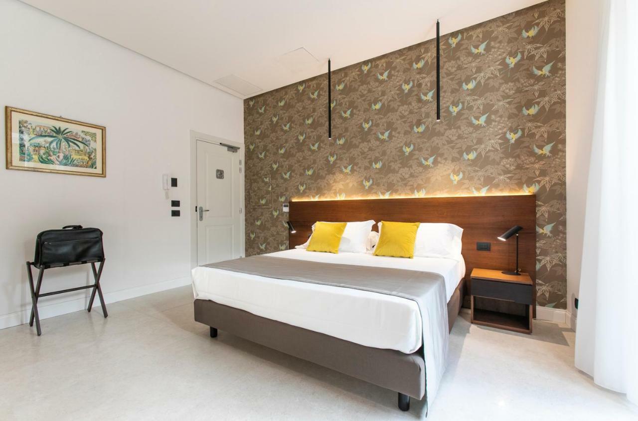 Palazzo Sovrana Serviced Luxury Apartments Palerme Extérieur photo